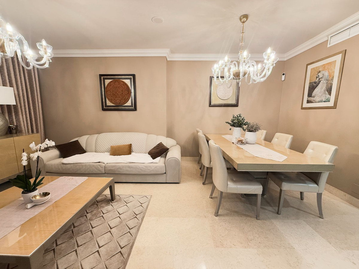 Benahavis apartment 5 Bedrooms