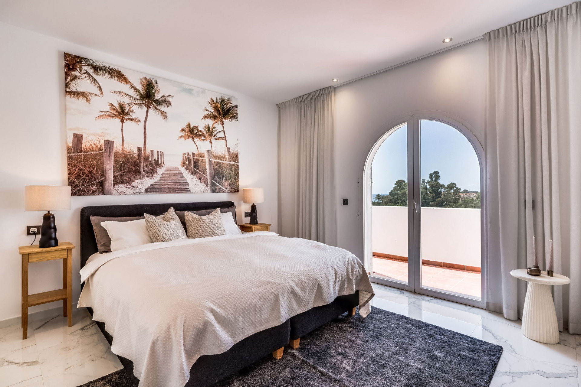 Puerto Banus Marbella penthouse 3 Bedrooms