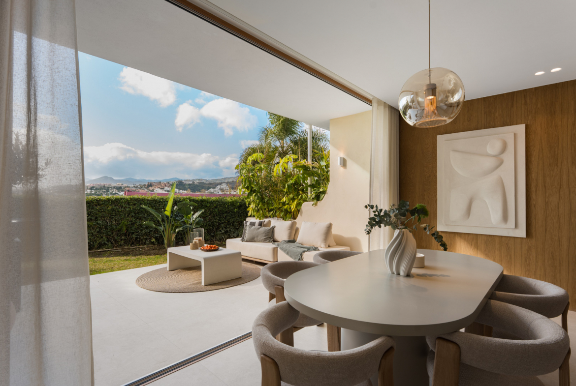 Nueva Andalucia Marbella townhouse 4 Bedrooms