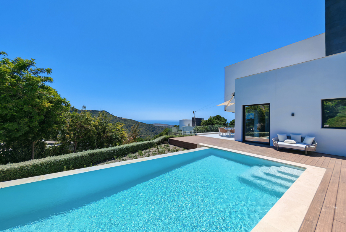 Monte Mayor Benahavis villa 5 Bedrooms