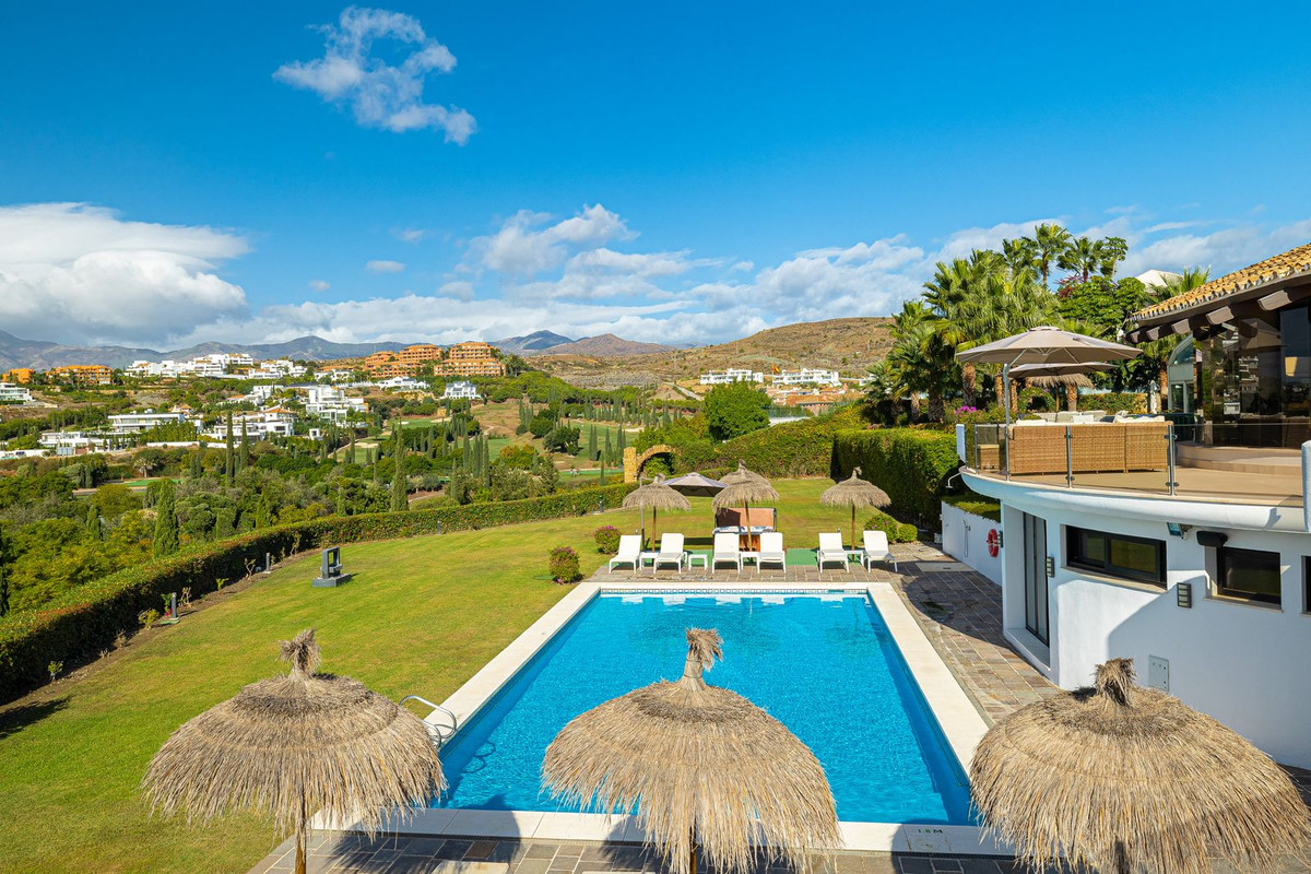 Los Flamingos Benahavis villa 8 Bedrooms