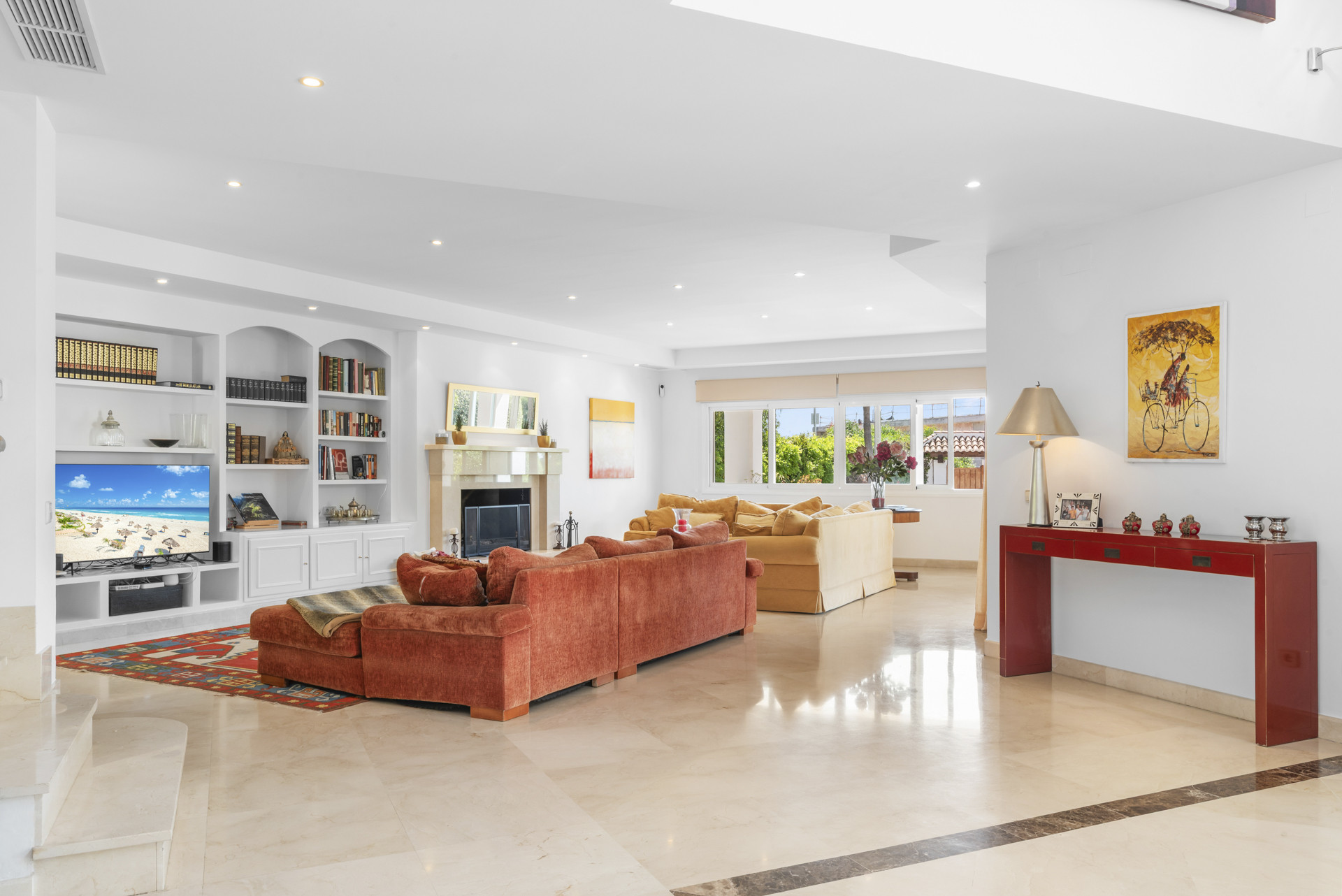 El Paraiso Alto Benahavis villa 6 Bedrooms