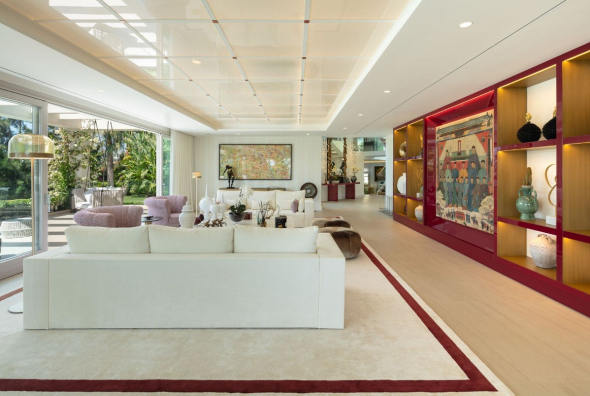 Nueva Andalucia Marbella villa 6 Bedrooms