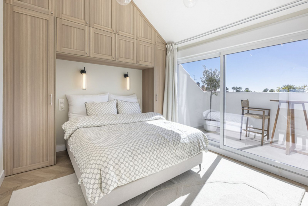 Marbella Golden Mile Marbella townhouse 5 Bedrooms