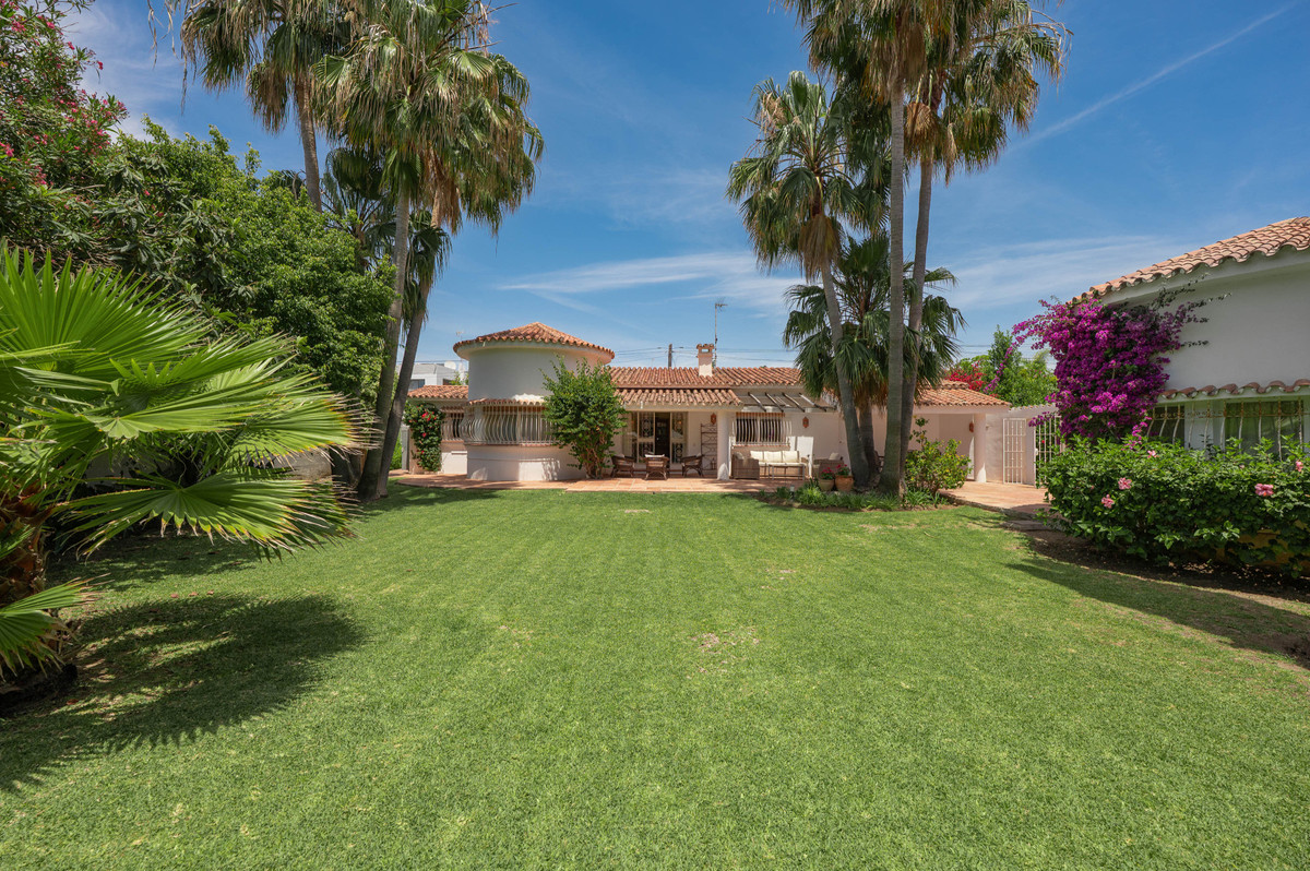 San Pedro Alcantara villa 5 Bedrooms