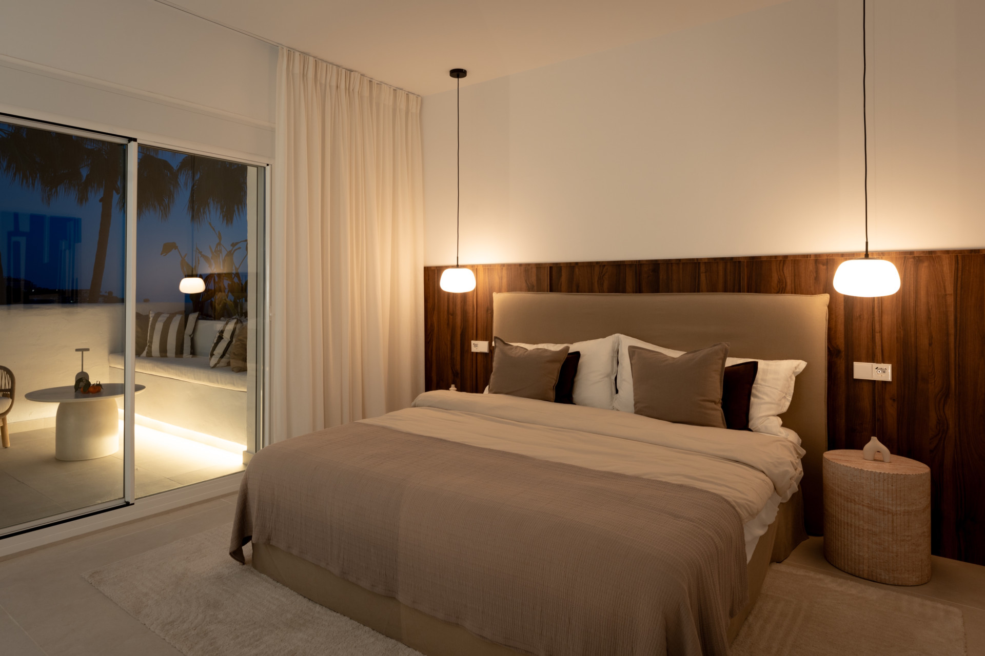 Nueva Andalucia Marbella penthouse 3 Bedrooms