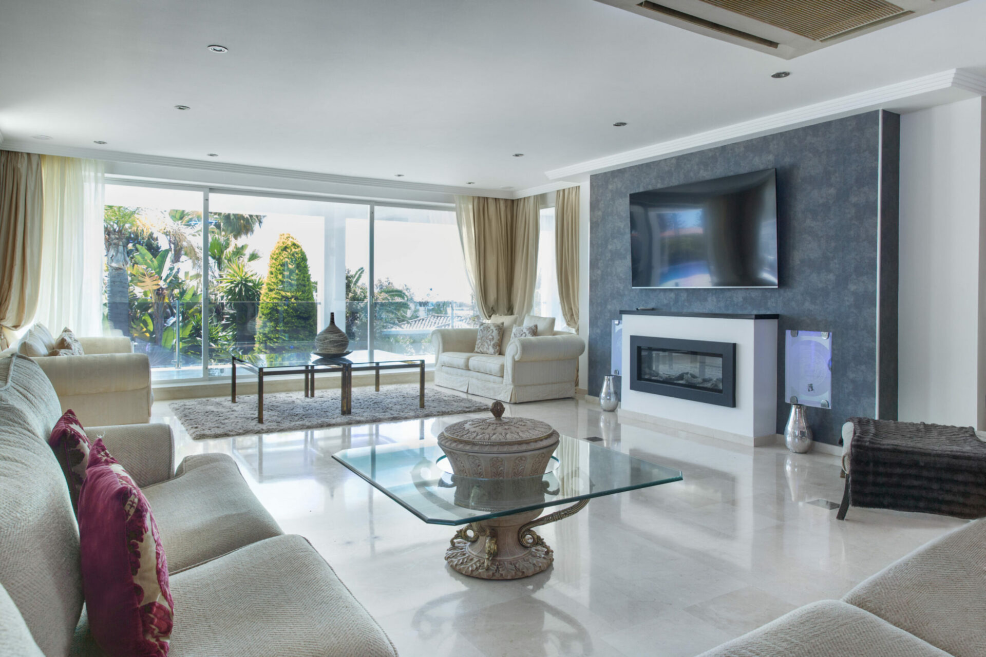 Elviria Marbella villa 8 Bedrooms