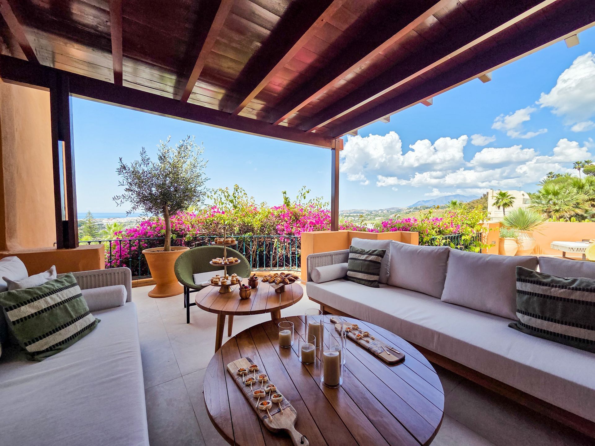 Nueva Andalucia Marbella apartment 4 Bedrooms