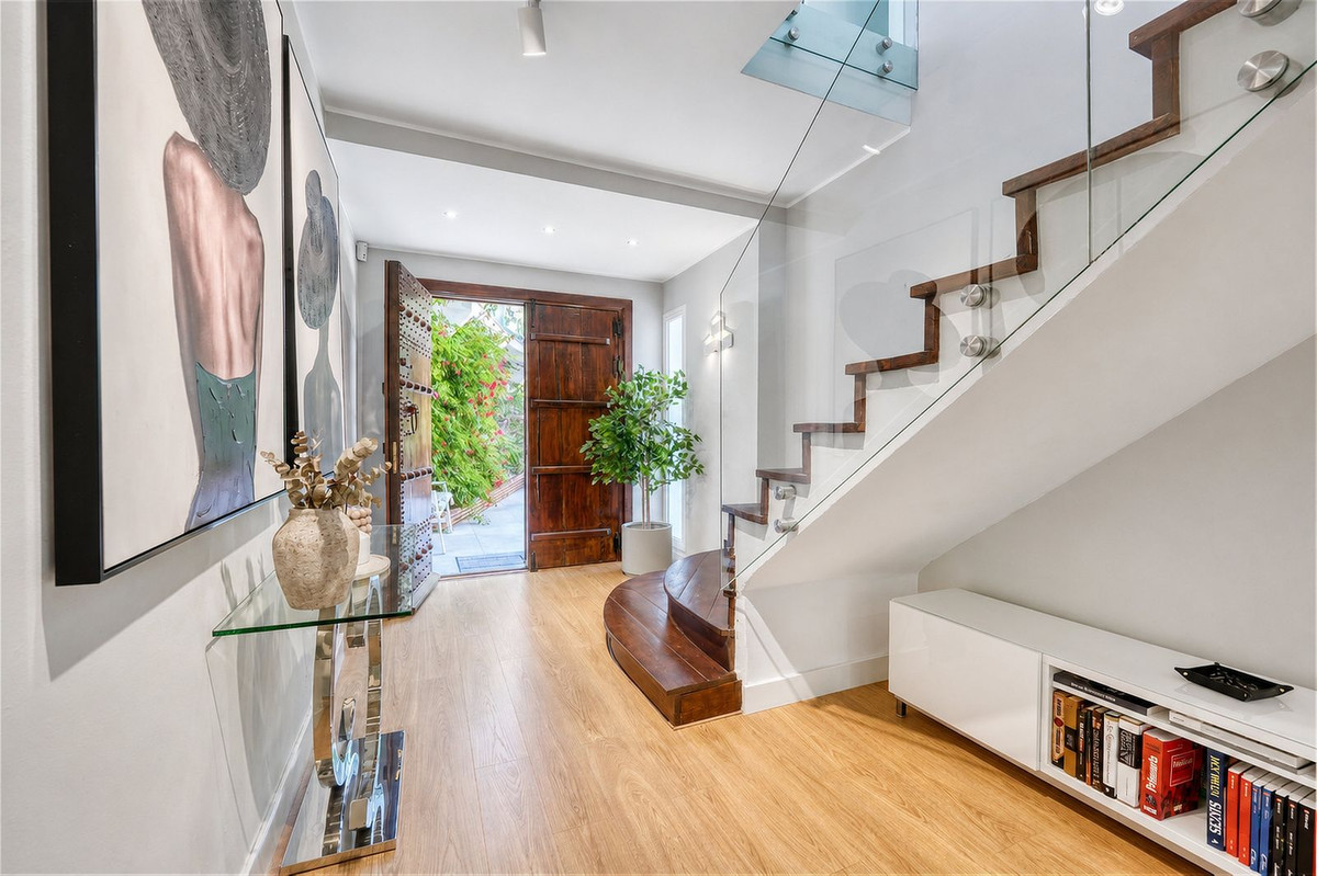 Benahavis villa 4 Bedrooms