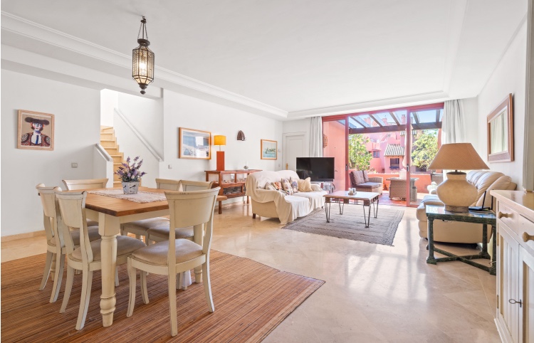 Estepona apartment 3 Bedrooms