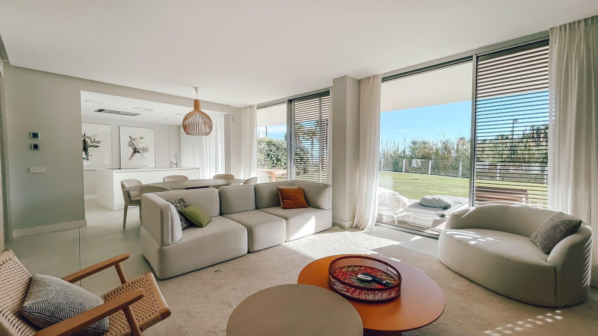 luxo-estate-4 Estepona apartment 3 Bedrooms