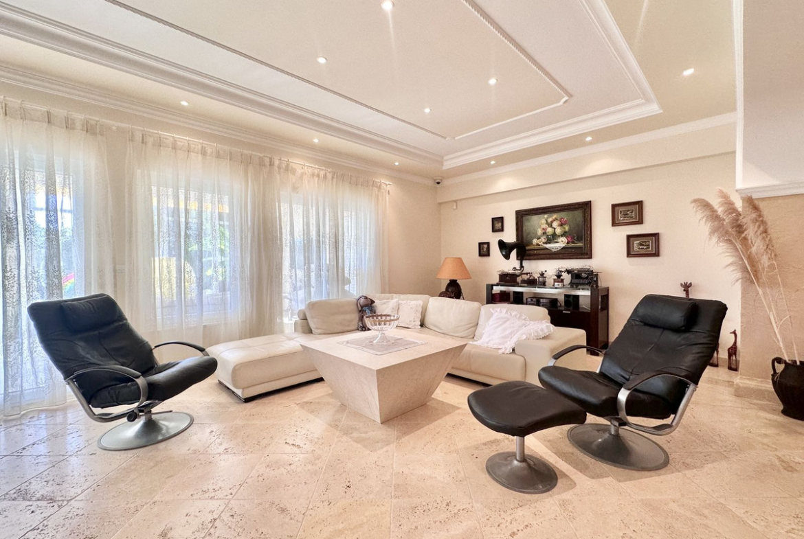 El Rosario Marbella villa 6 Bedrooms