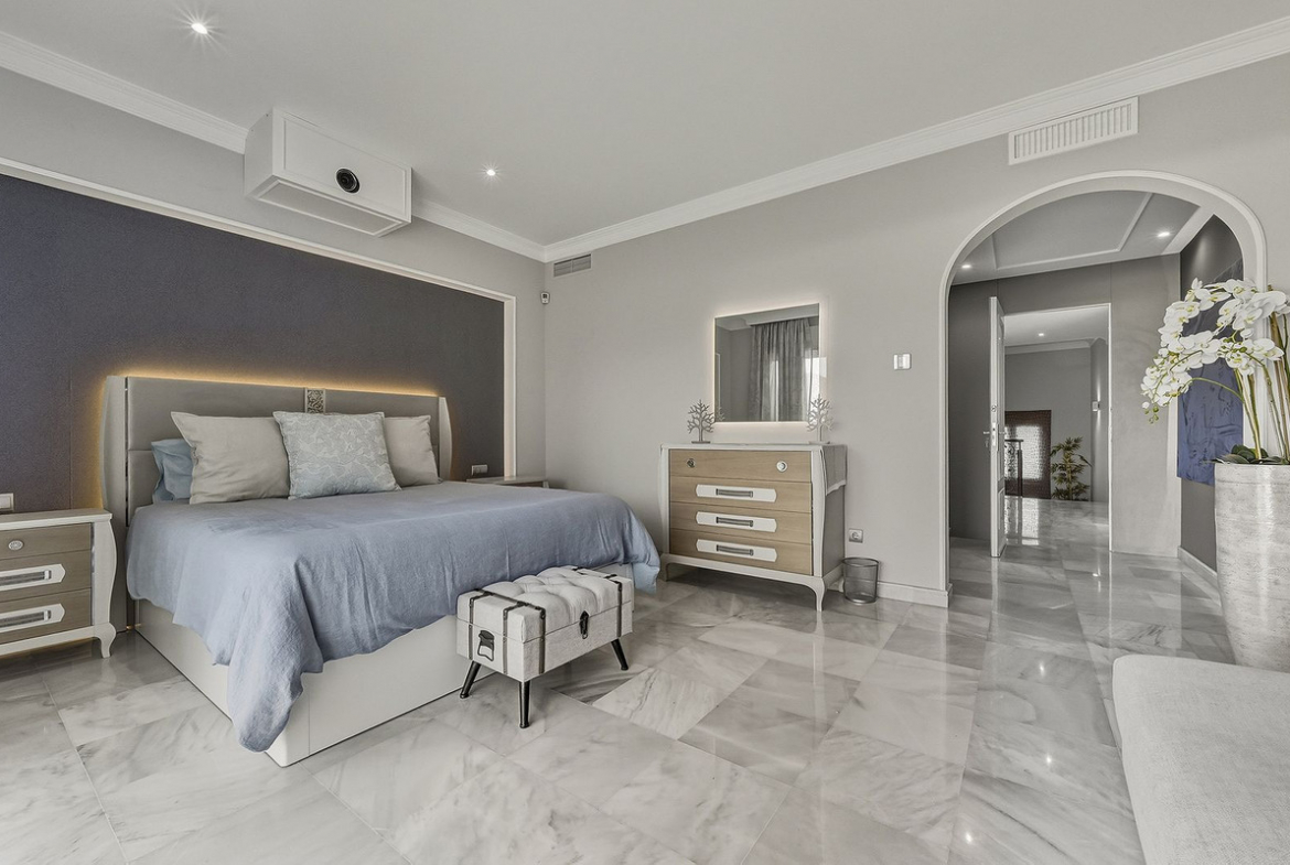 Guadalmina Alta San Pedro Alcantara villa 5 Bedrooms