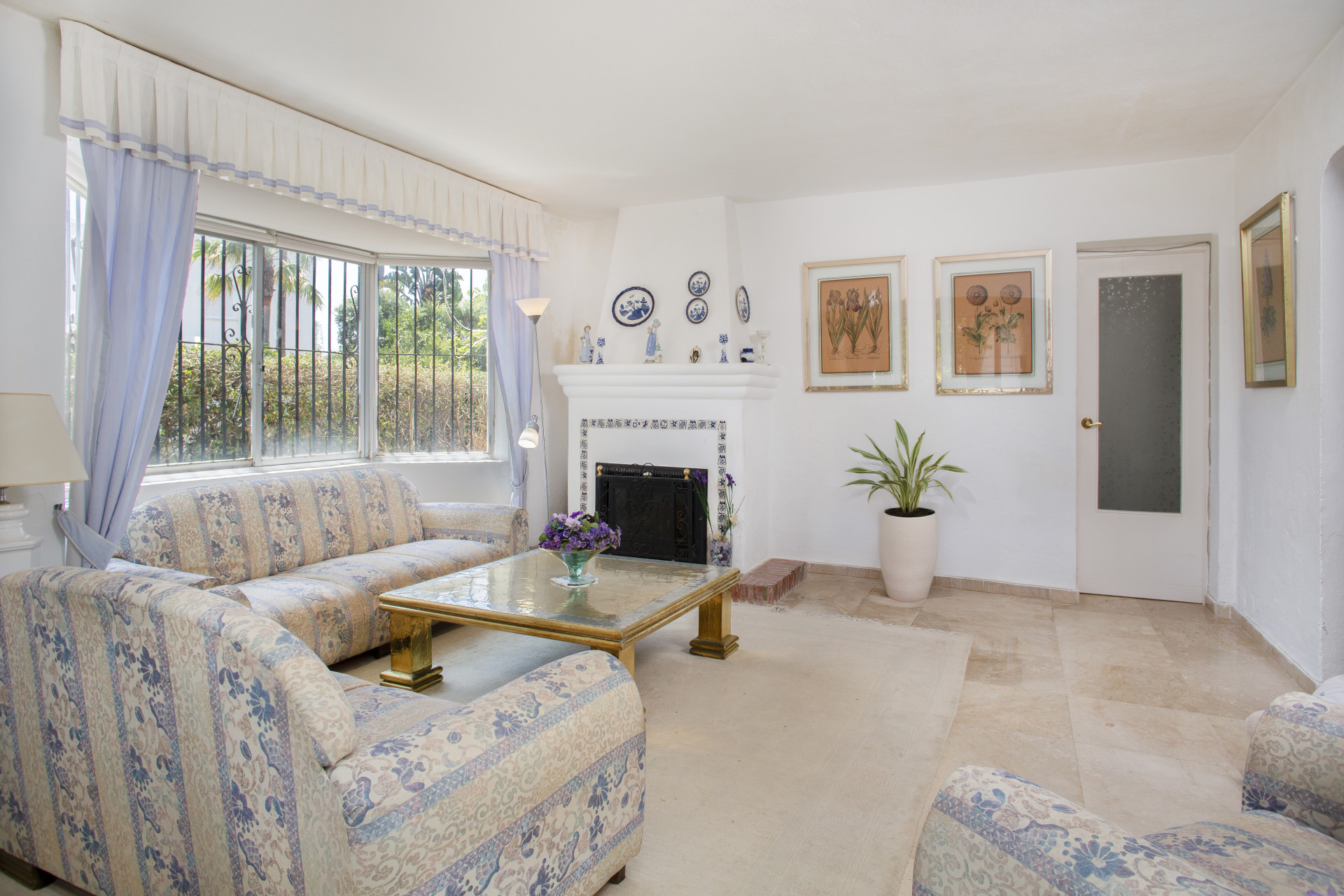 Guadalmina Baja San Pedro Alcantara villa 4 Bedrooms