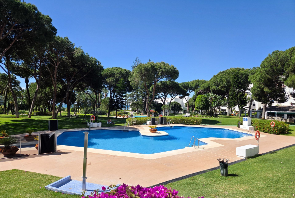 Nueva Andalucia Marbella apartment 3 Bedrooms