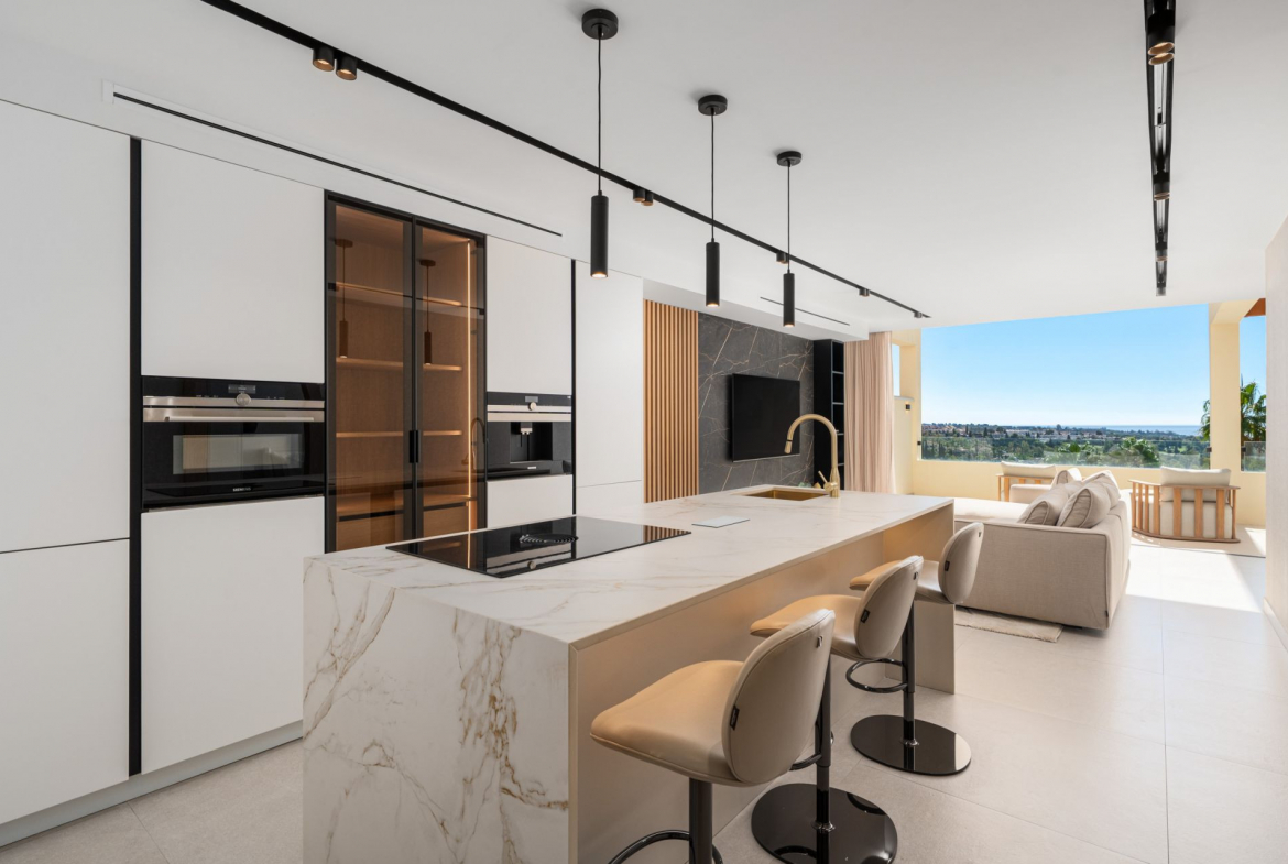 Nueva Andalucia Marbella apartment 3 Bedrooms