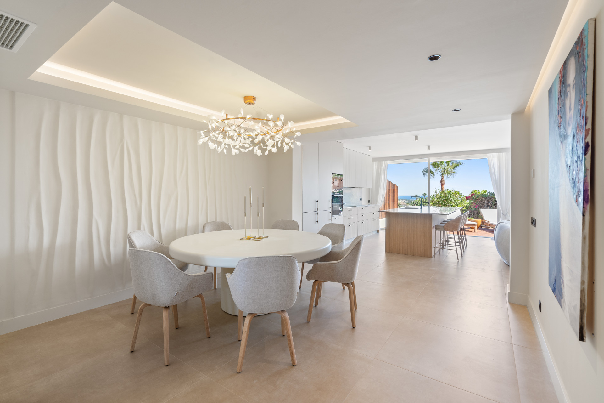 luxo-estate-5 Nueva Andalucia Marbella apartment 3 Bedrooms