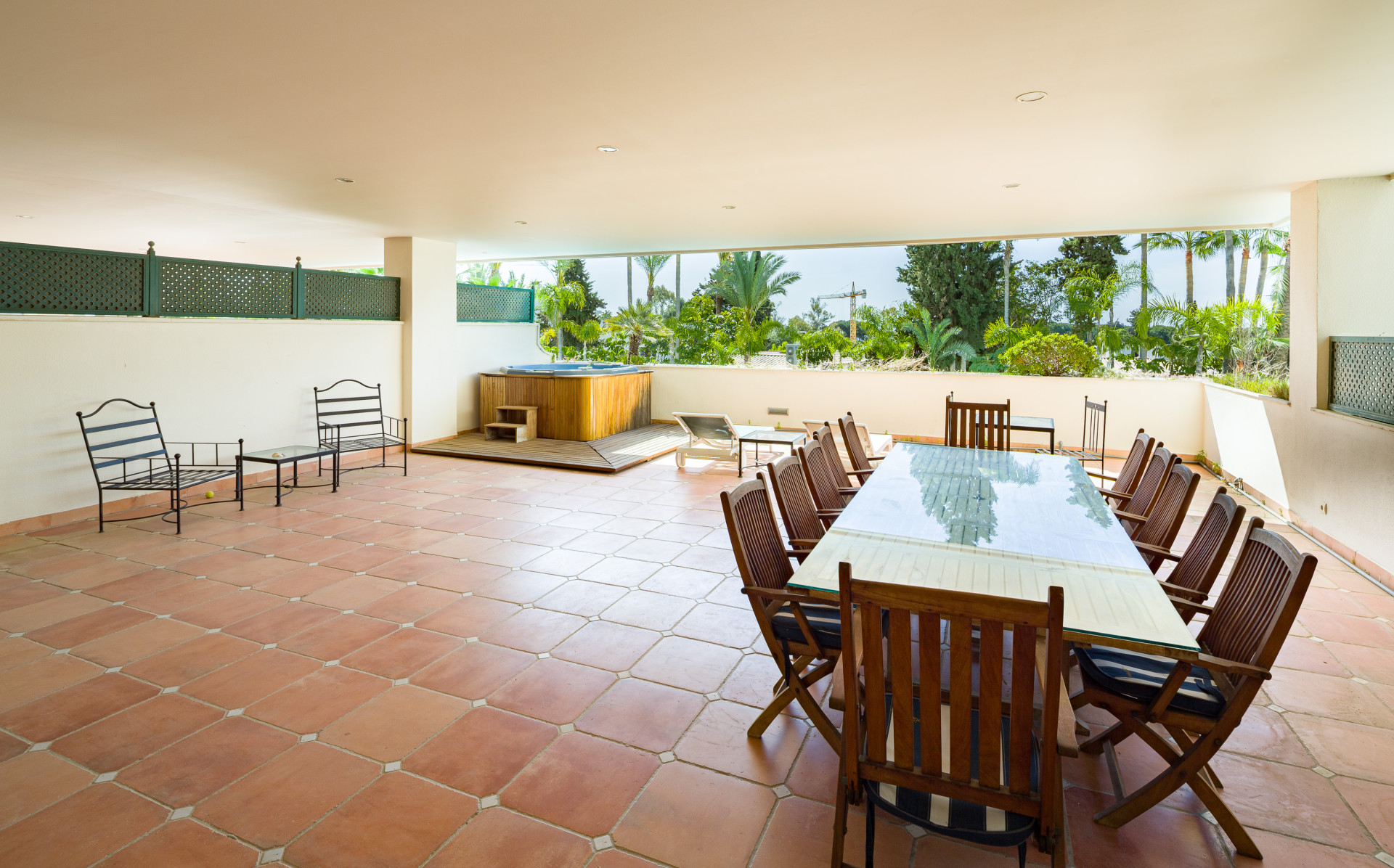 luxo-estate-5 Marbella Golden Mile Marbella apartment 2 Bedrooms