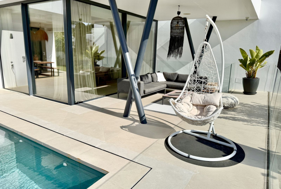 Estepona villa 4 Bedrooms