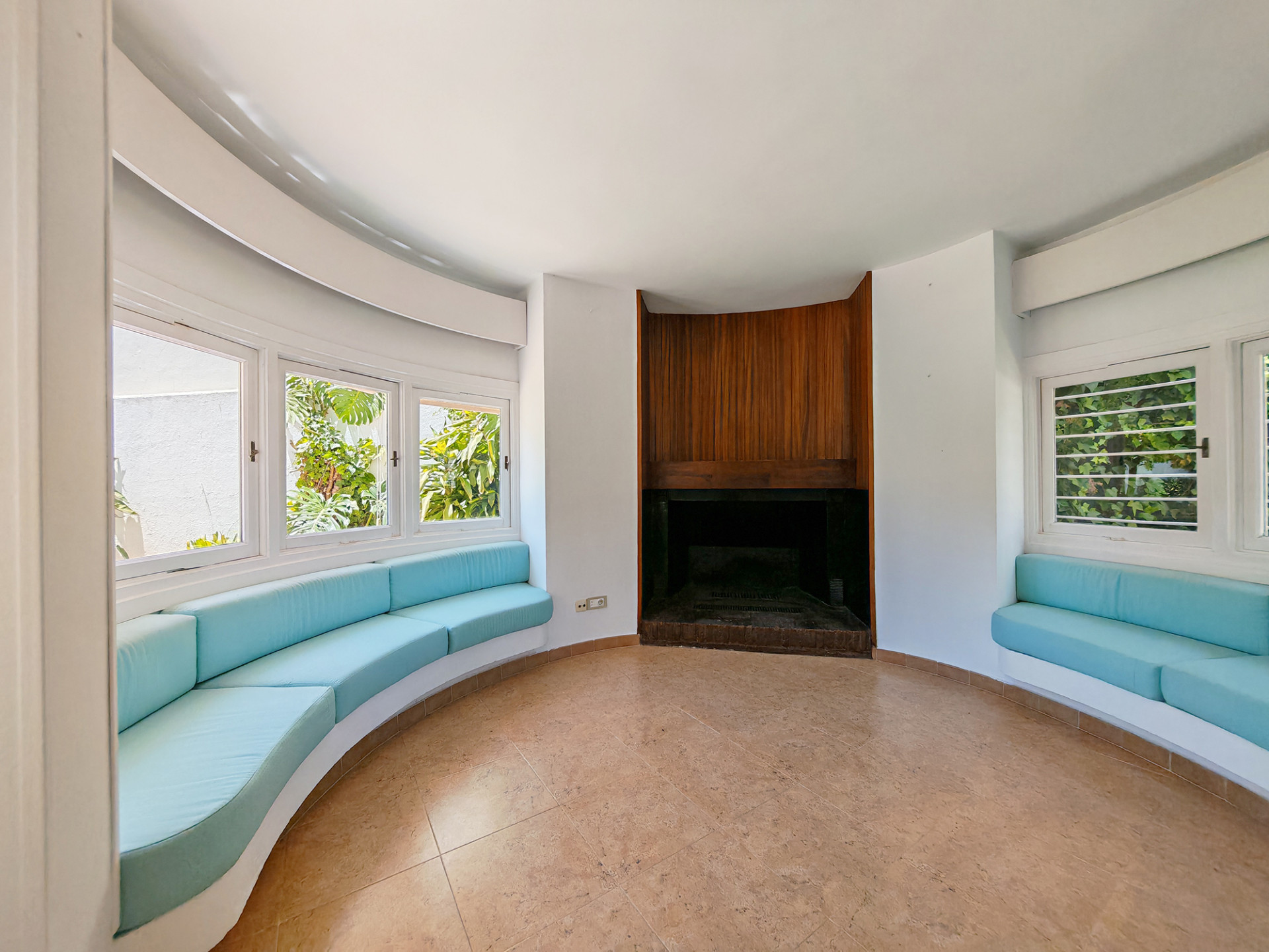 Fuengirola villa 4 Bedrooms