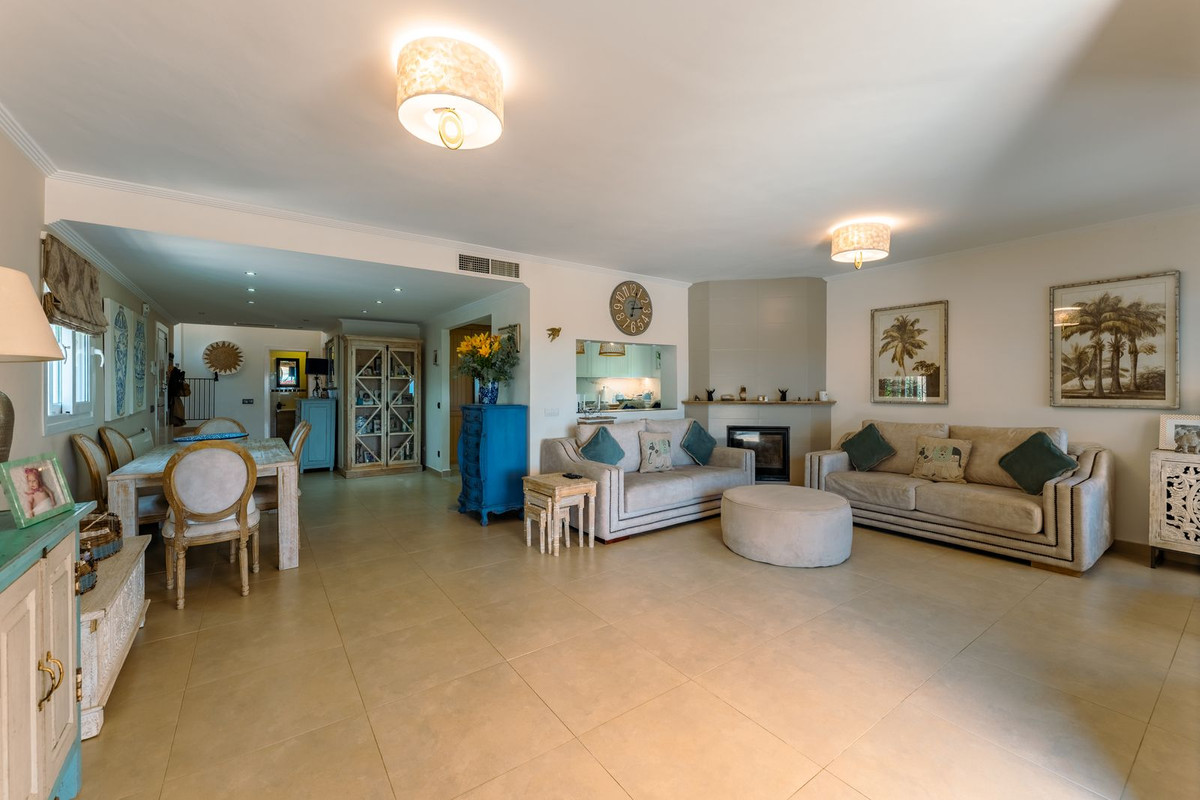Estepona villa 4 Bedrooms