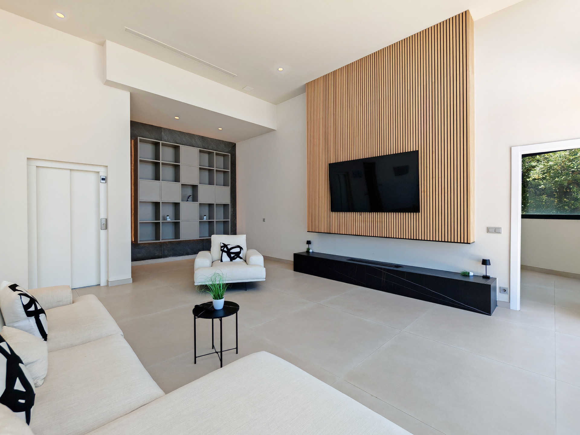 Los Monteros Marbella villa 4 Bedrooms