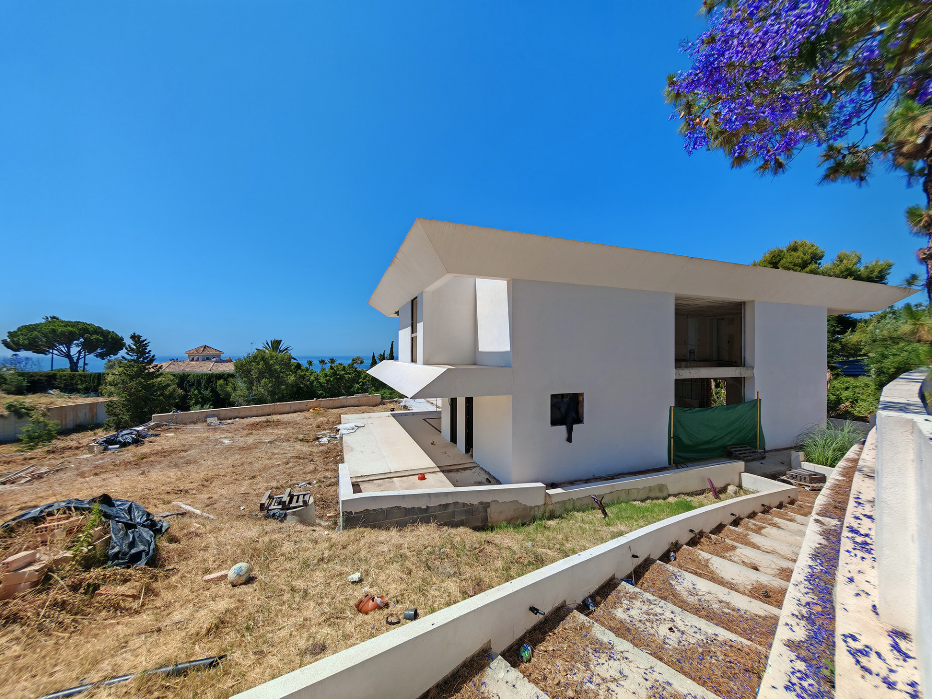 Las Chapas Marbella villa 6 Bedrooms