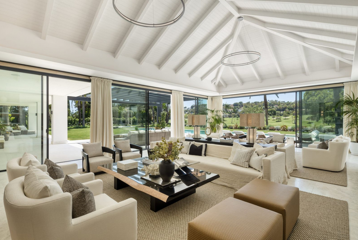 Nueva Andalucia Marbella villa 7 Bedrooms