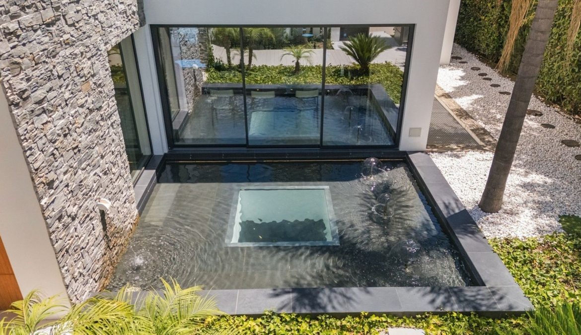 Marbella Golden Mile Marbella villa 5 Bedrooms