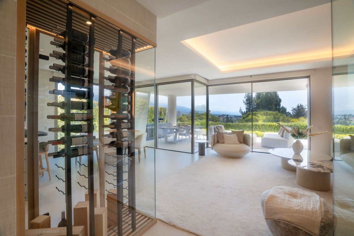 Nueva Andalucia Marbella villa 3 Bedrooms