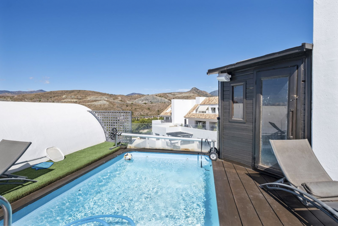 Los Flamingos Benahavis penthouse 3 Bedrooms