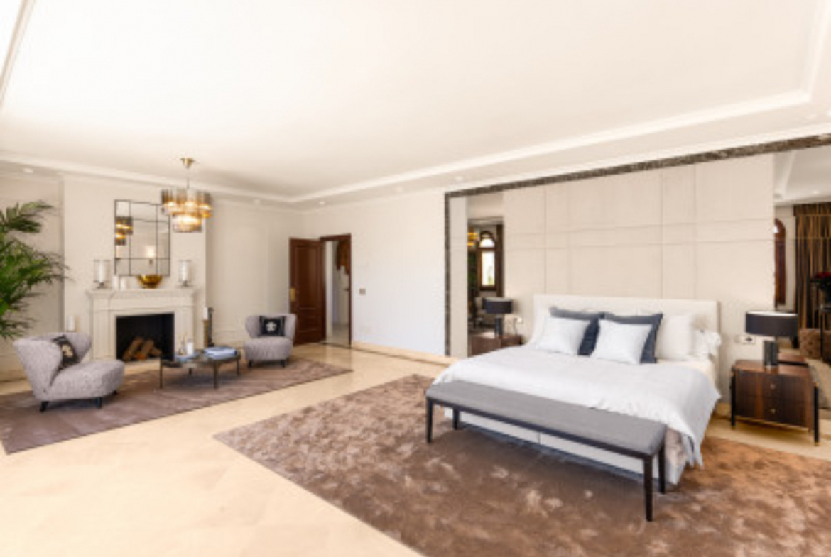 Sierra Blanca Marbella villa 6 Bedrooms