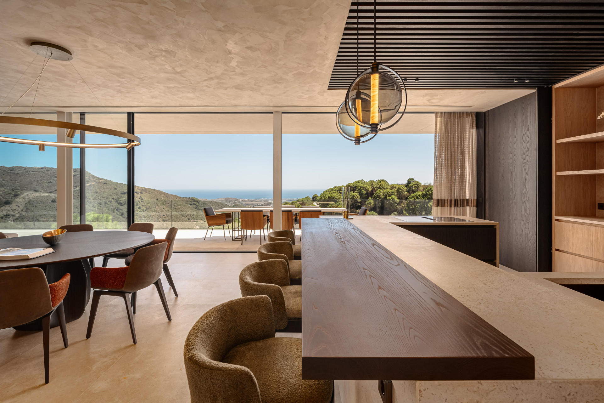 luxo-estate-5 Monte Mayor Benahavis villa 7 Bedrooms