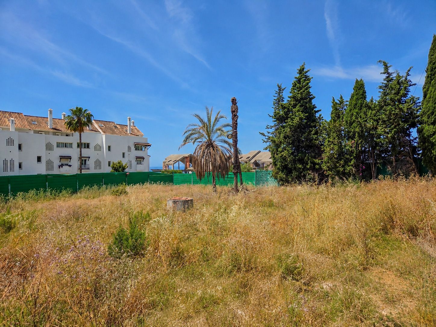 luxo-estate-5 Marbella plot Bedrooms