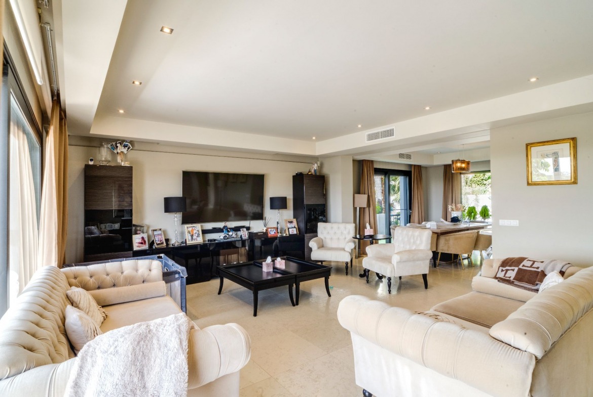 Marbella Golden Mile Marbella villa 5 Bedrooms