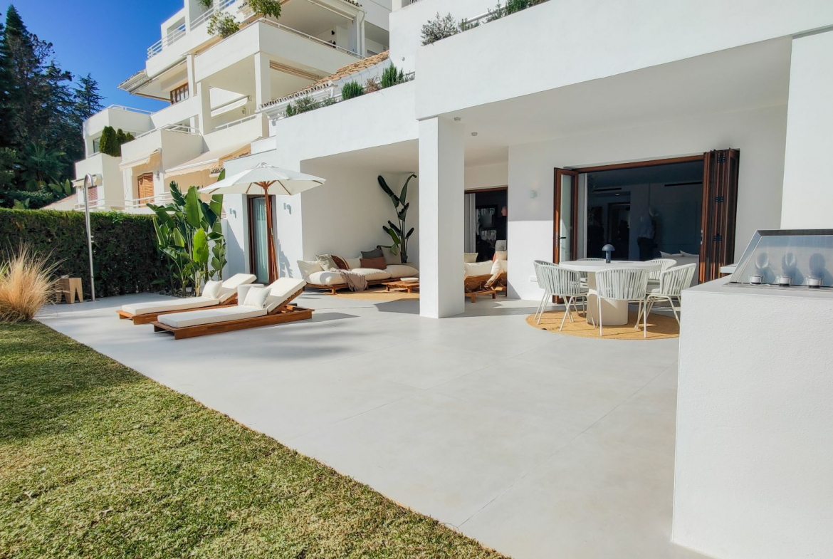 Nueva Andalucia Marbella townhouse 3 Bedrooms