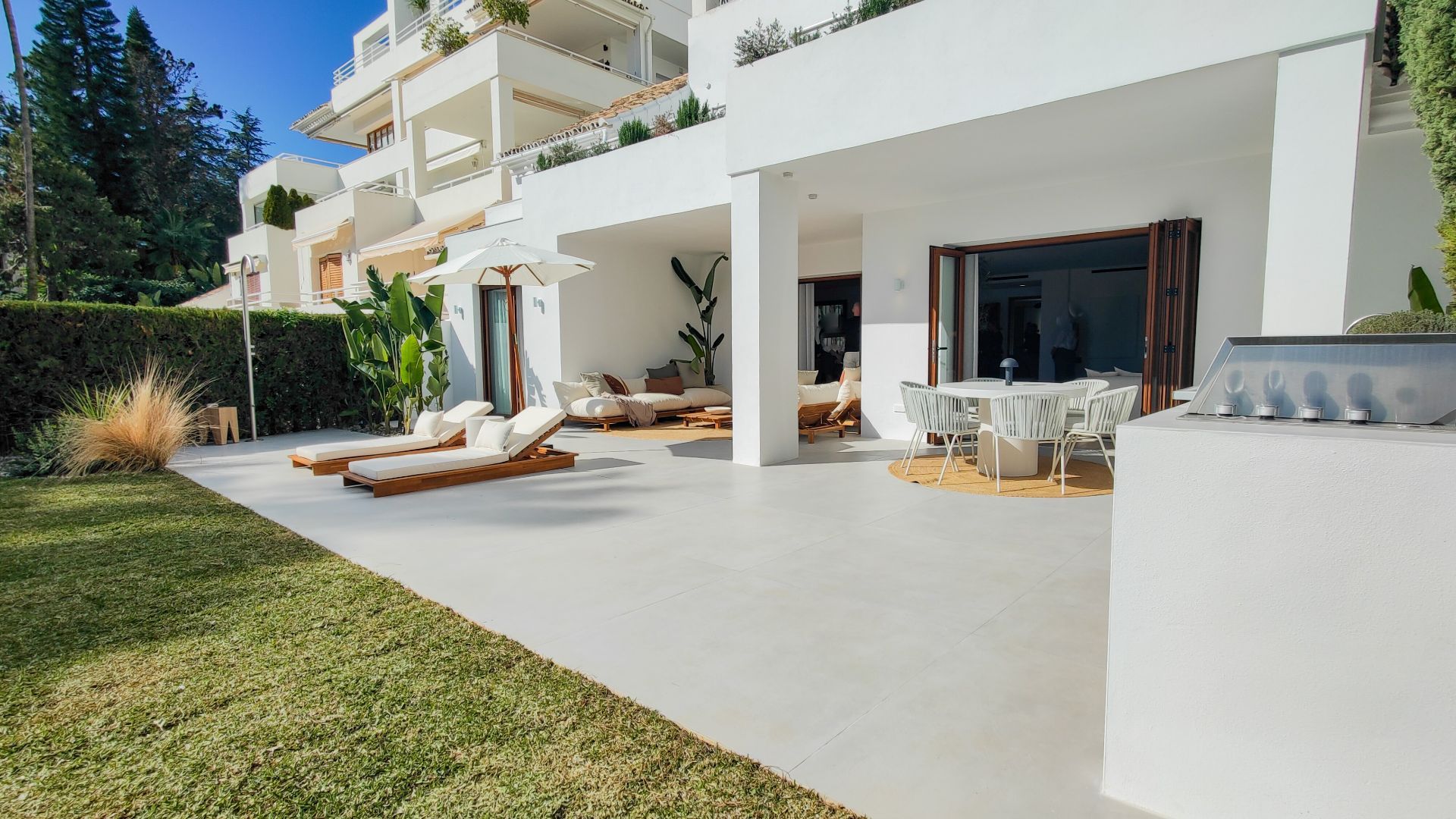 Nueva Andalucia Marbella townhouse 3 Bedrooms