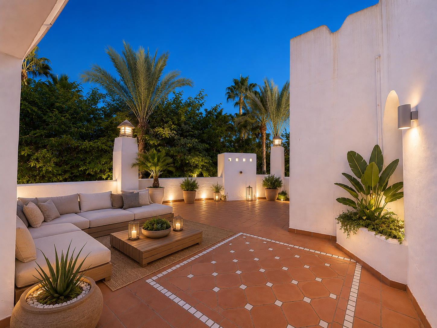 luxo-estate-5 Puerto Banus Marbella penthouse 3 Bedrooms