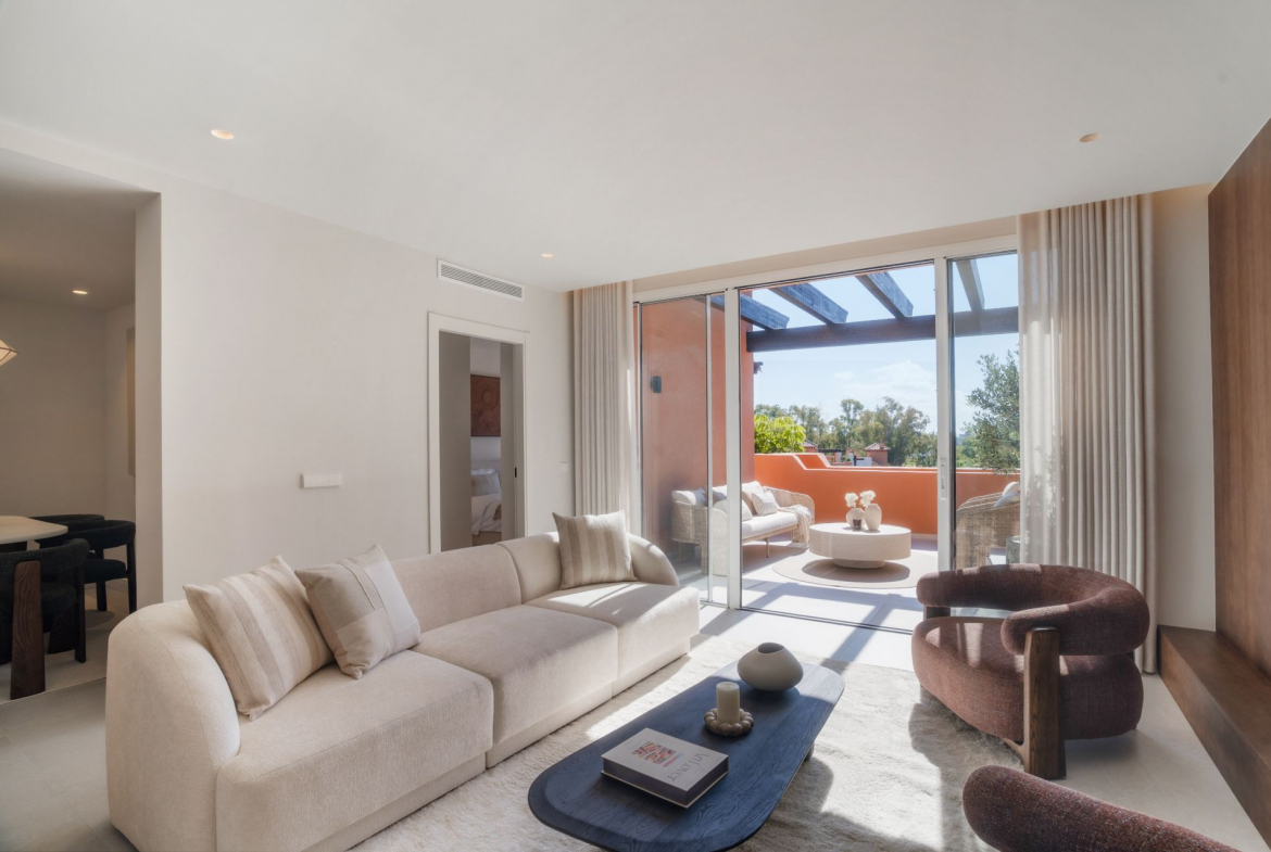 Nueva Andalucia Marbella penthouse 4 Bedrooms