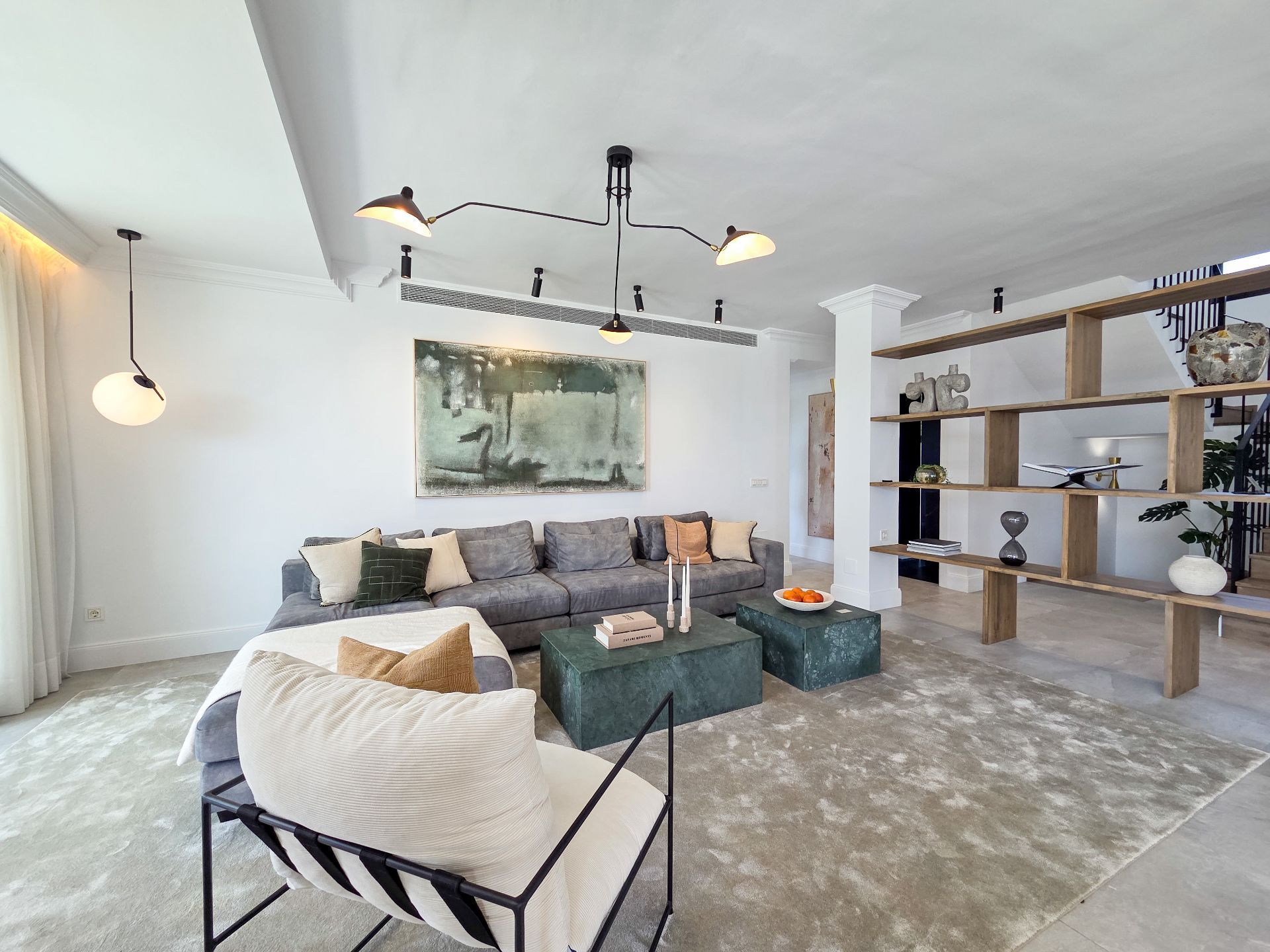 Nueva Andalucia Marbella villa 5 Bedrooms