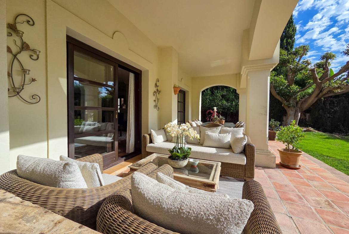 Marbella Golden Mile Marbella villa 5 Bedrooms