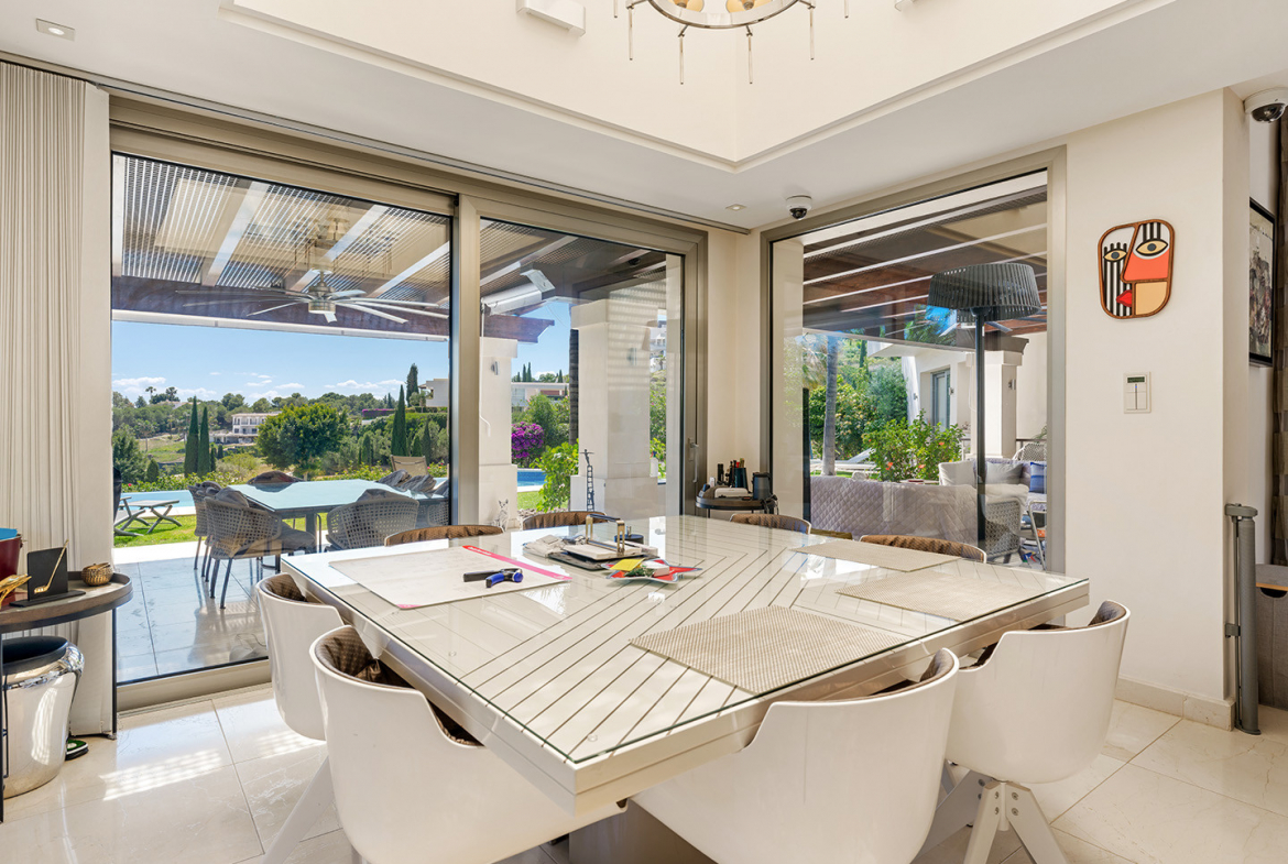 Los Flamingos Benahavis villa 5 Bedrooms