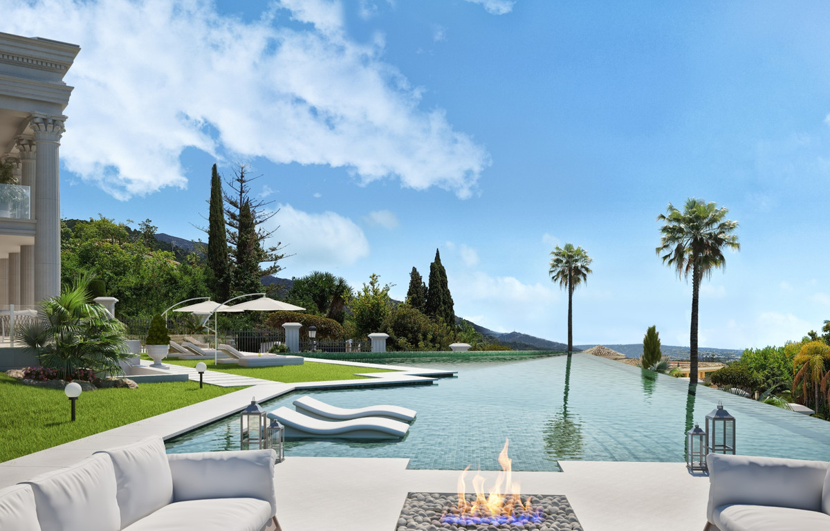 luxo-estate-5 Contemporary Luxury Villa on Marbella’s Golden Mile