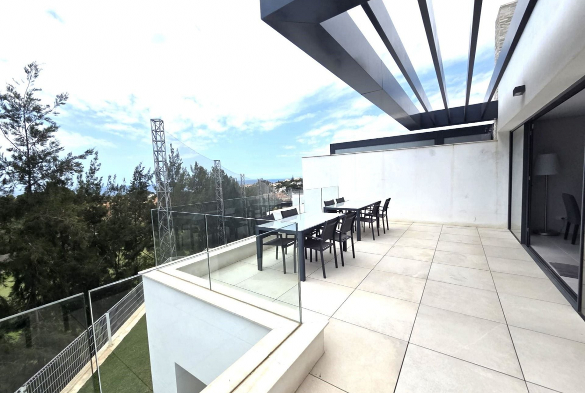 Cabopino Marbella penthouse 4 Bedrooms