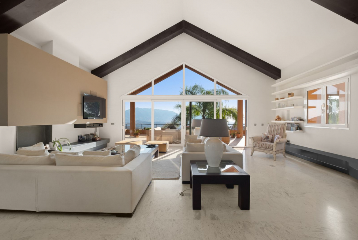 La Mairena Marbella villa 5 Bedrooms