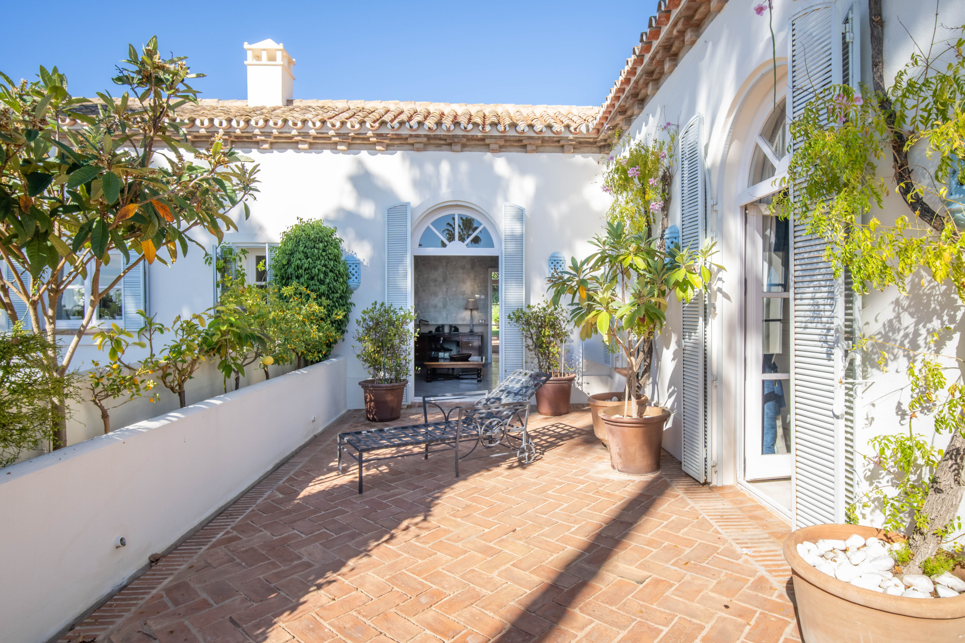 Marbella Golden Mile Marbella villa 5 Bedrooms