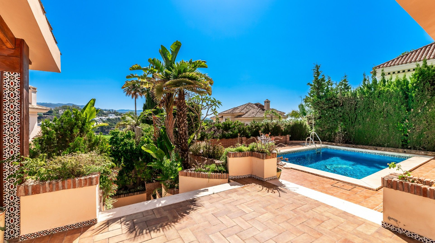 Rio Real Marbella villa 4 Bedrooms