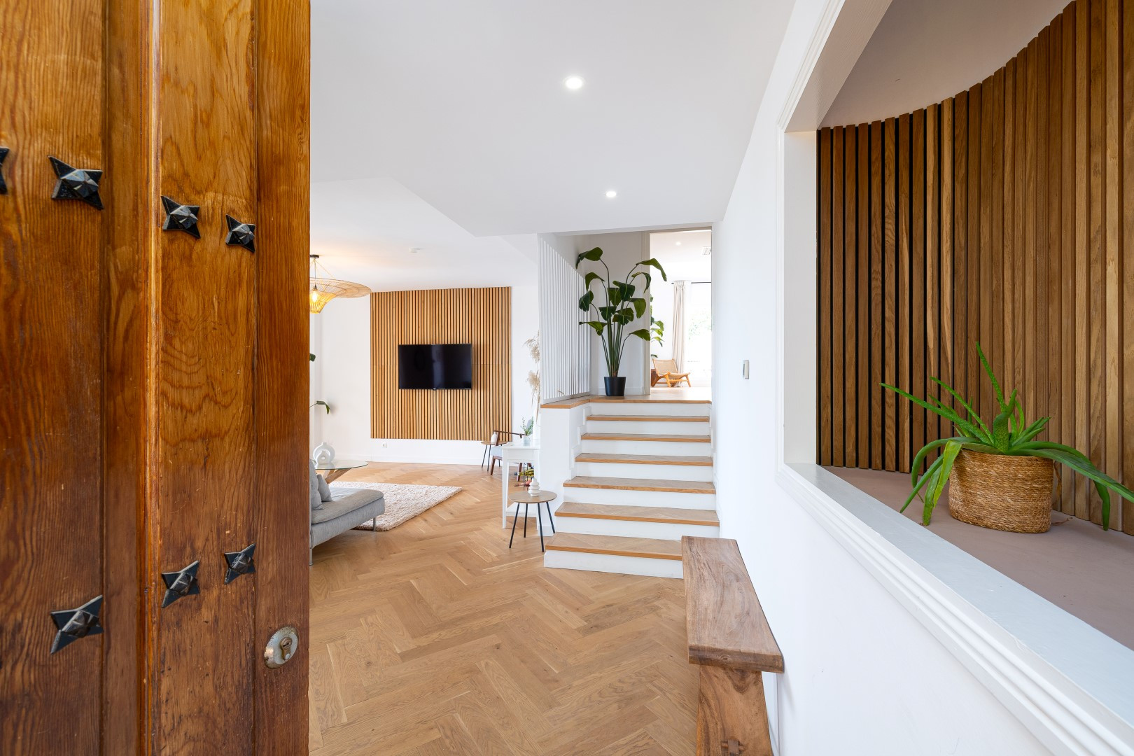 luxo-estate-6 Nueva Andalucia Marbella penthouse 3 Bedrooms