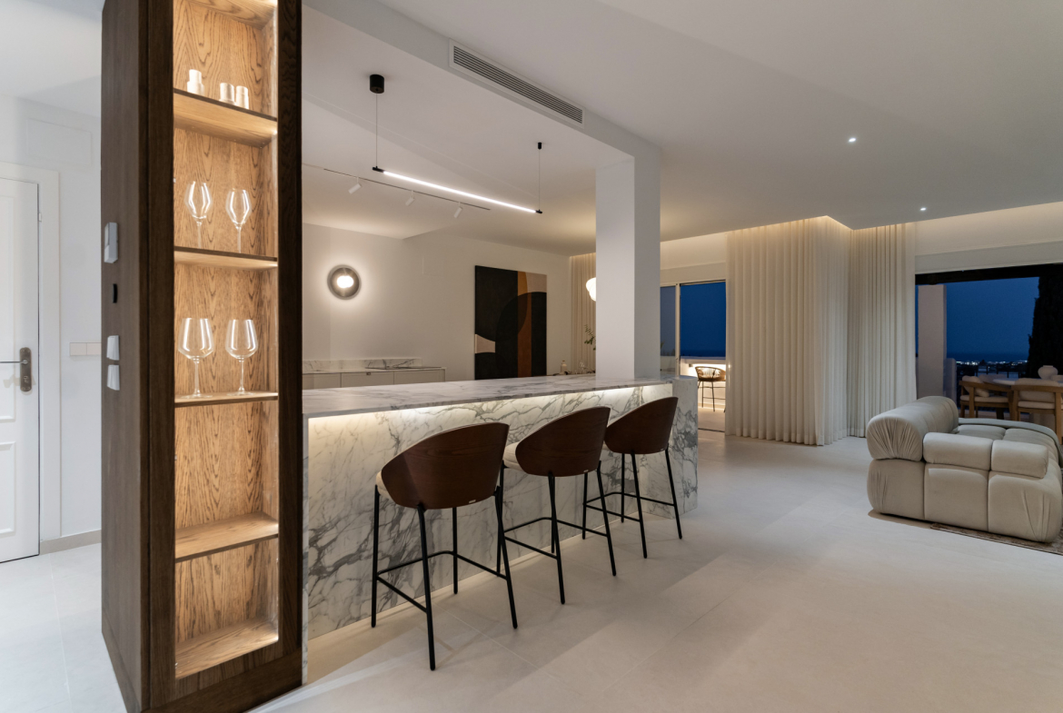 Nueva Andalucia Marbella penthouse 3 Bedrooms