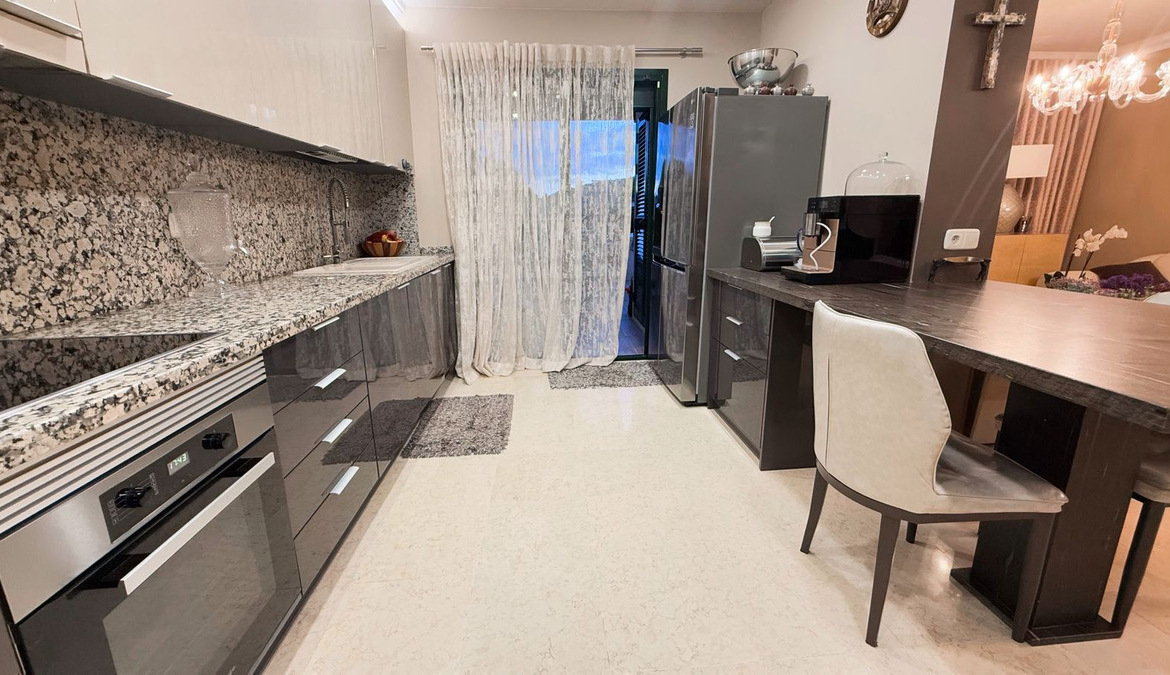 Benahavis apartment 5 Bedrooms